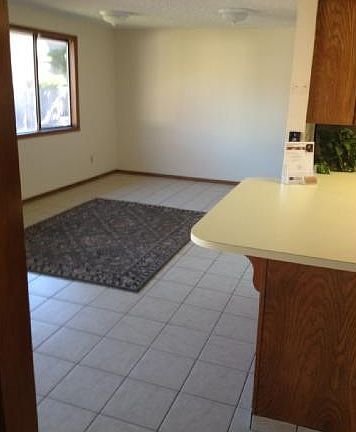 4th image of 9109 NE 83rd Ave