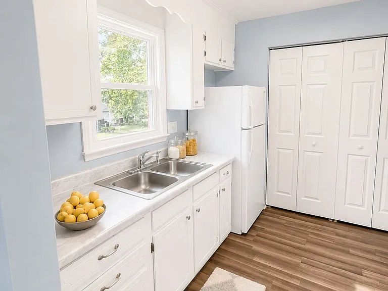 823 E Lafayette St #1 — Photo 5