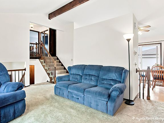 5th image of 25596 W Wacker Dr