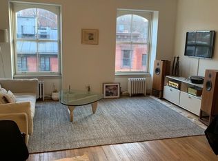 439 W 22nd St APT 3, New York, NY 10011