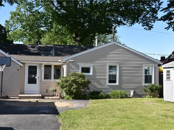 44 Hager Rd, Rochester, NY 14616