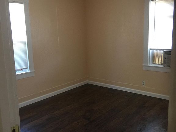 4th image of 3840 14th Ave
