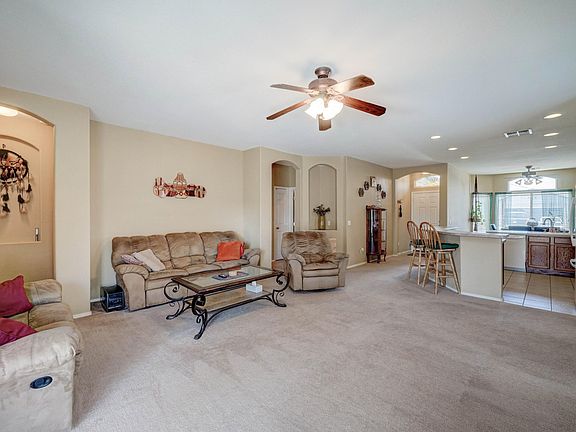 11905 W Jefferson St-5