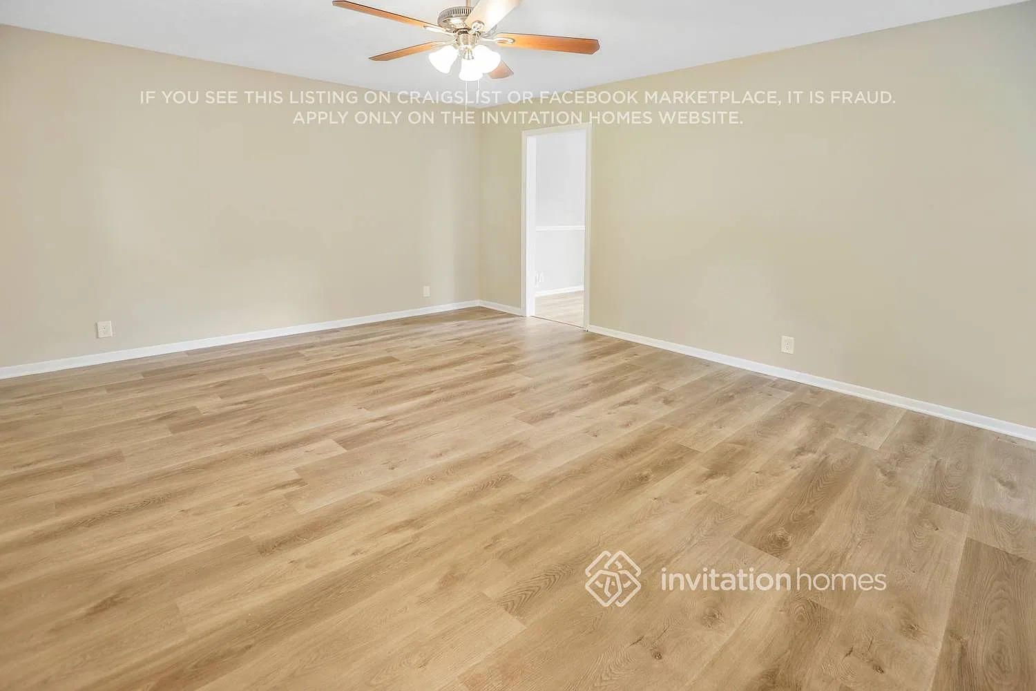 649 El Prado Ct Stone Mountain, GA 30083 — Photo 3