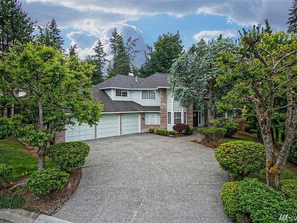 1st image of 1728 151st St SE