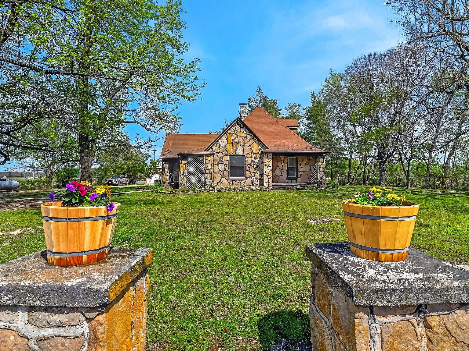 3751 W Farm Road 168, Springfield, MO 65807 | Zillow
