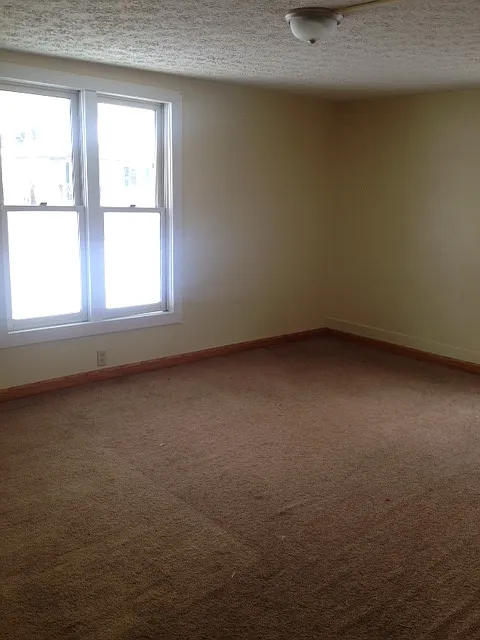 38 North Plains Road - Single House — Photo 2