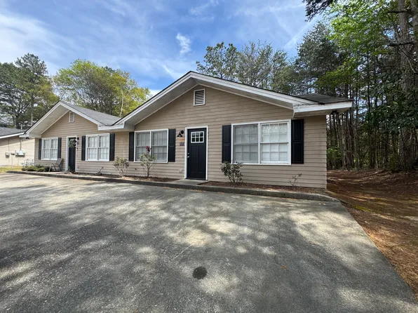 107 Stephen Ext #107, Toccoa, GA 30577