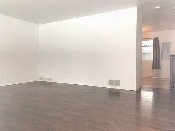 4th image of 11697 E Virginia Pl
