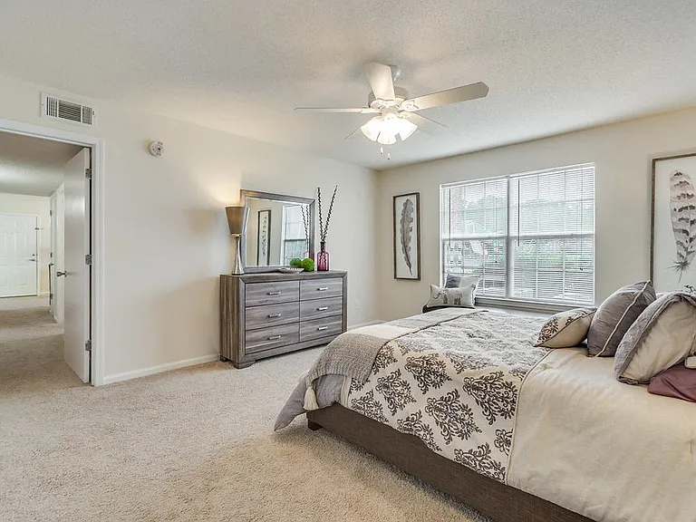 Forest Trail Apartment Homes — Photo 30