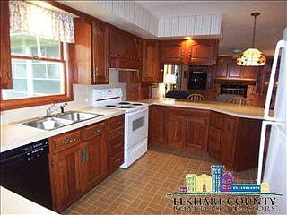 3rd image of 23184 River Road Ln