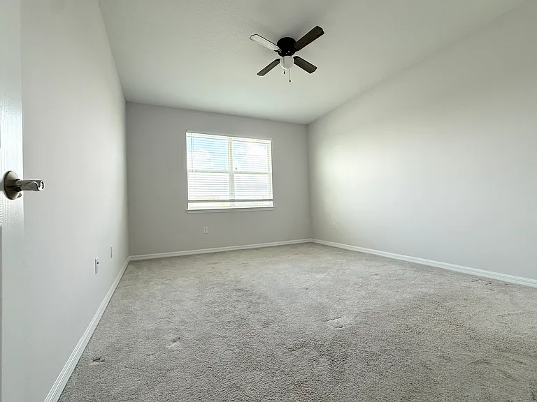 1271 Grassland Ave — Photo 10