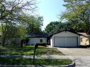 5924 Richard Dr, Watauga, TX 76148