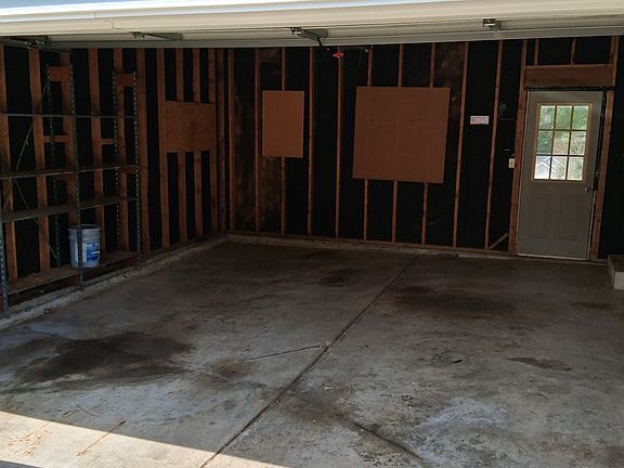 2 Car Garage