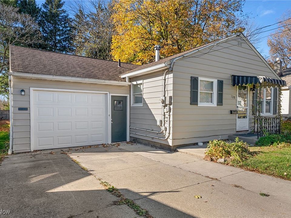 1st image of 128 Stratford Ave