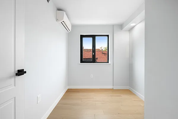 Sold by B Square Realty | media 8