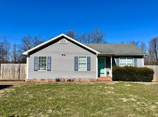 522 Foxfield Rd, Hopkinsville, KY 42240