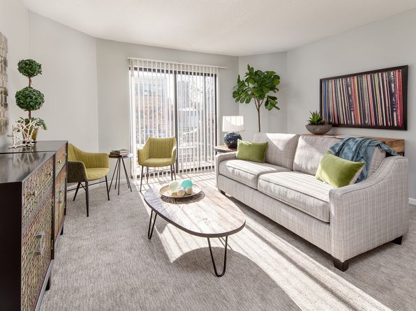 1404 N Van Buren St #1-205