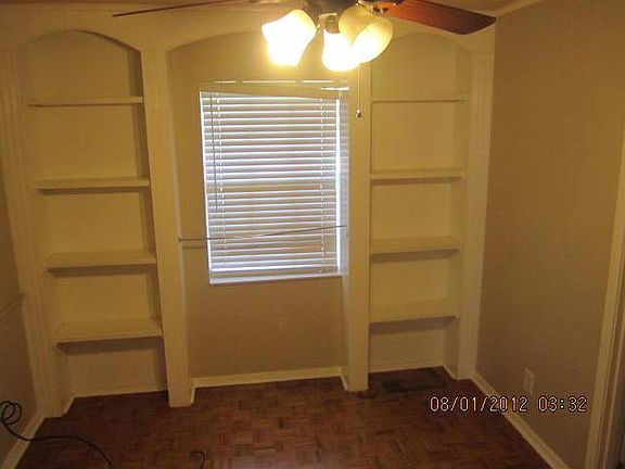 4th image of 5513 Niagara Dr