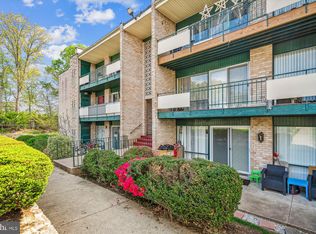 9274 Adelphi Rd APT 202, Hyattsville, MD