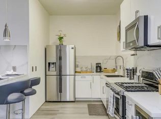 2335 Market St APT C, Oakland, CA 94607