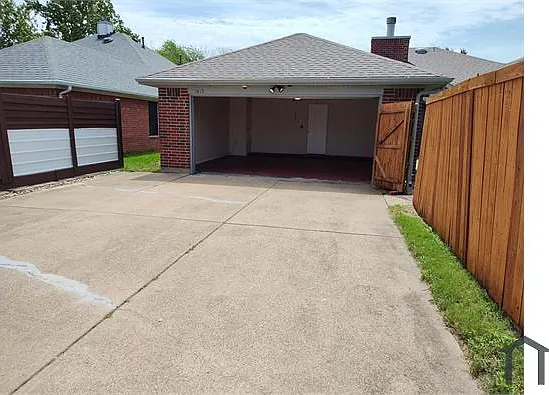 1615 Ariel Dr — Photo 20