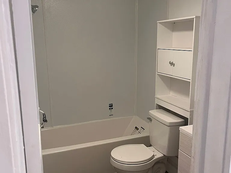18147 Point Lookout Rd #3 — Photo 10