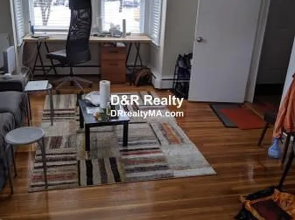 3 Cameron Ave, Somerville, MA 02144