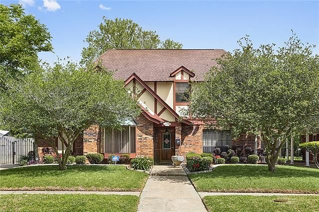 1st image of 6222 Brighton Pl