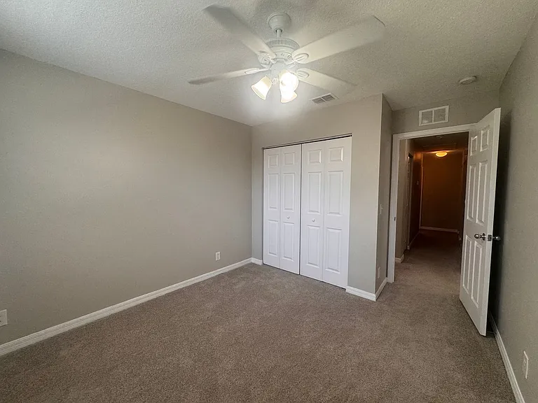 4580 Limerick Dr — Photo 31