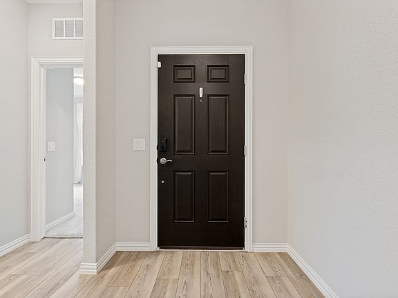 3rd image of 3125 Moldboard Dr