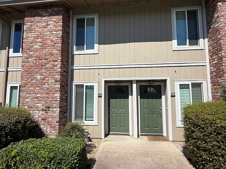 1177 Norwegian Ave #13 — Photo 8