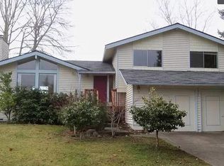 1511 Newport Ct SE, Renton, WA 98058