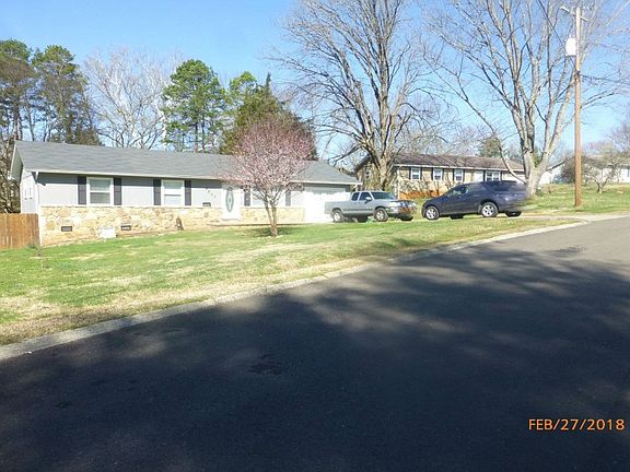 3rd image of 8237 Fallen Rock Dr