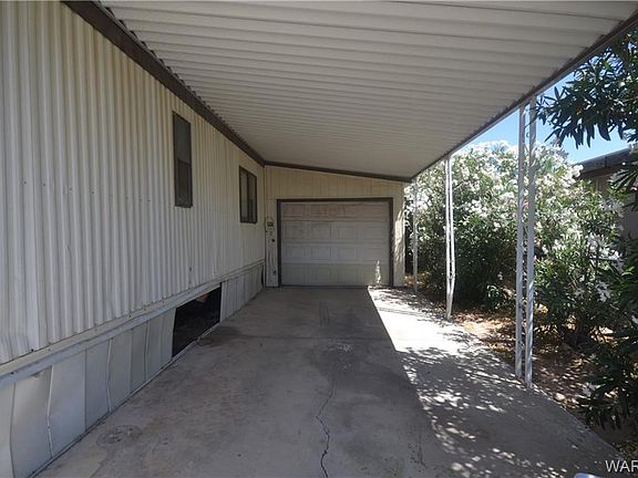 3rd image of 1077 Navajo Dr
