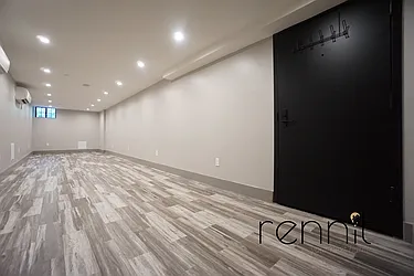 Rented by Rennit Inc.
