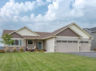 16642 Wintergreen St NW, Andover, MN 55304