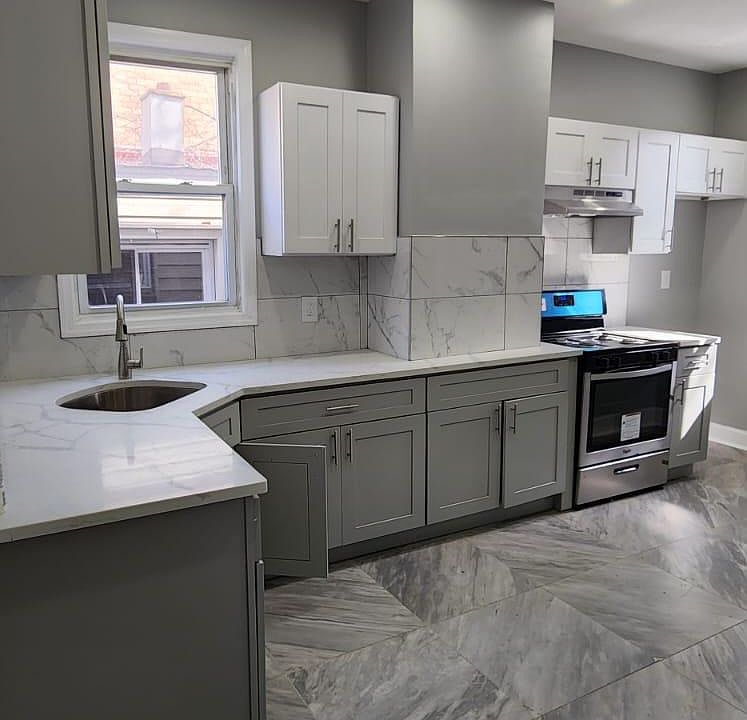 1st image of 794 S 15th St Floor 2