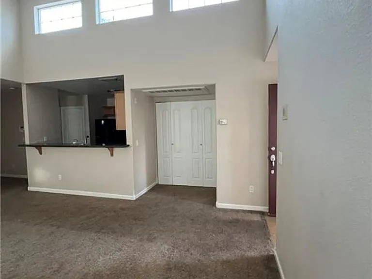 9325 W Desert Inn Rd #206 — Photo 6
