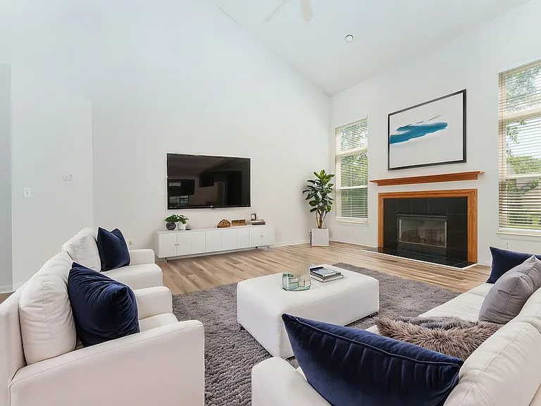 3172 Birchwood Ct — Photo 4