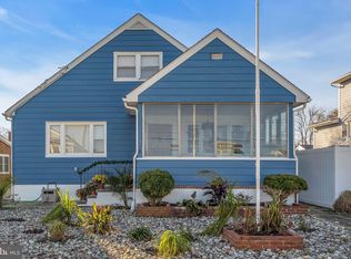 538 E Lakewood Ave, Ocean Gate, NJ 08740