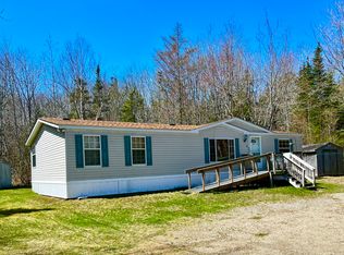 7 Raynes Way, Southwest Harbor, ME 04679