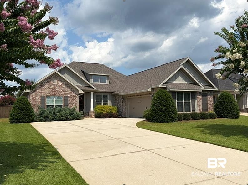 1st image of 27474 Felicity Ln