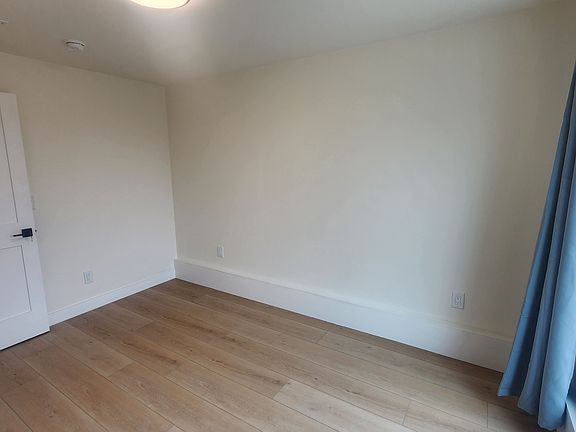 2nd image of 116 Woodrow St