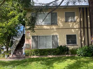 14225 Riverside Dr, Sherman Oaks, CA 91423