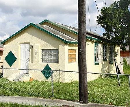 2nd image of 1877 NW 67th St
