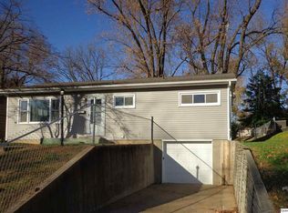 1509 Adams St, Quincy, IL 62301