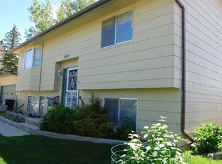 1470 Colorado Dr, Green River, WY 82935