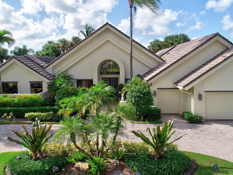 Home For Sale In St Andrews Country Club
