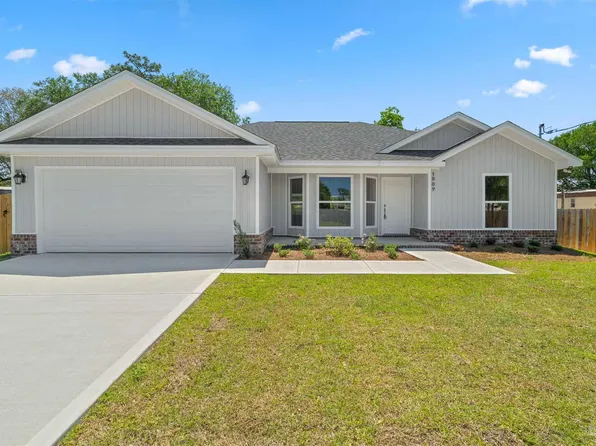 5809 Government Dr, Gulf Breeze, FL 32563
